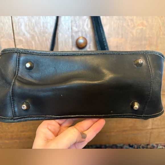 Vintage Coach Black Leather 9966 Legacy Zip Shoulder Bag - Picture 8 of 15